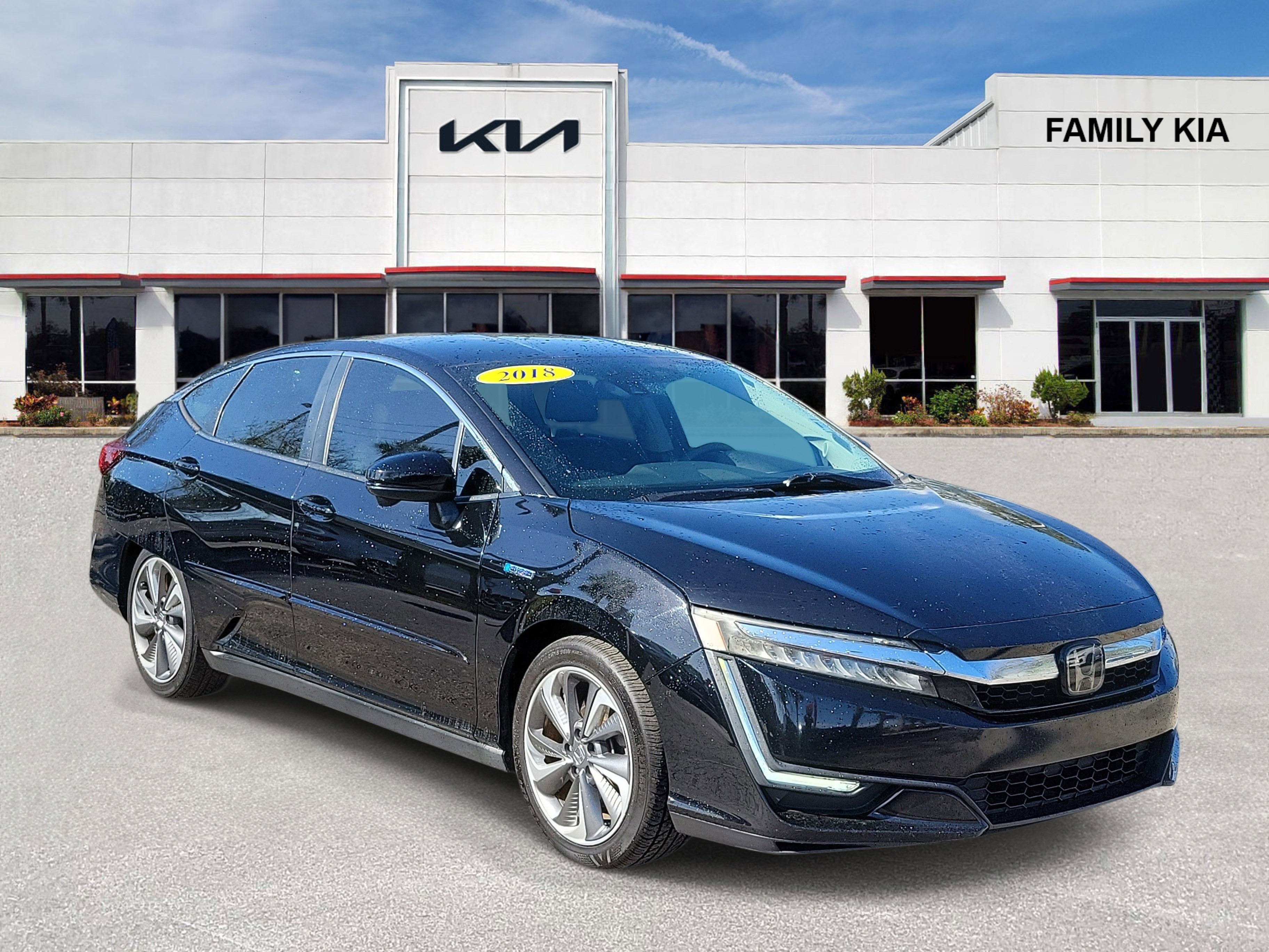 Used 2018 Honda Clarity Plug-In Hybrid image 1