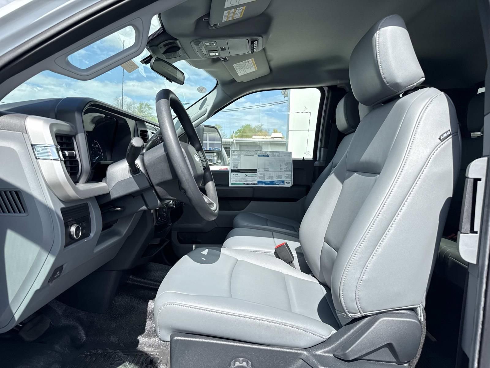 New 2025 Ford F350 XL w/ XL Chrome Package AWD/4WD image 10