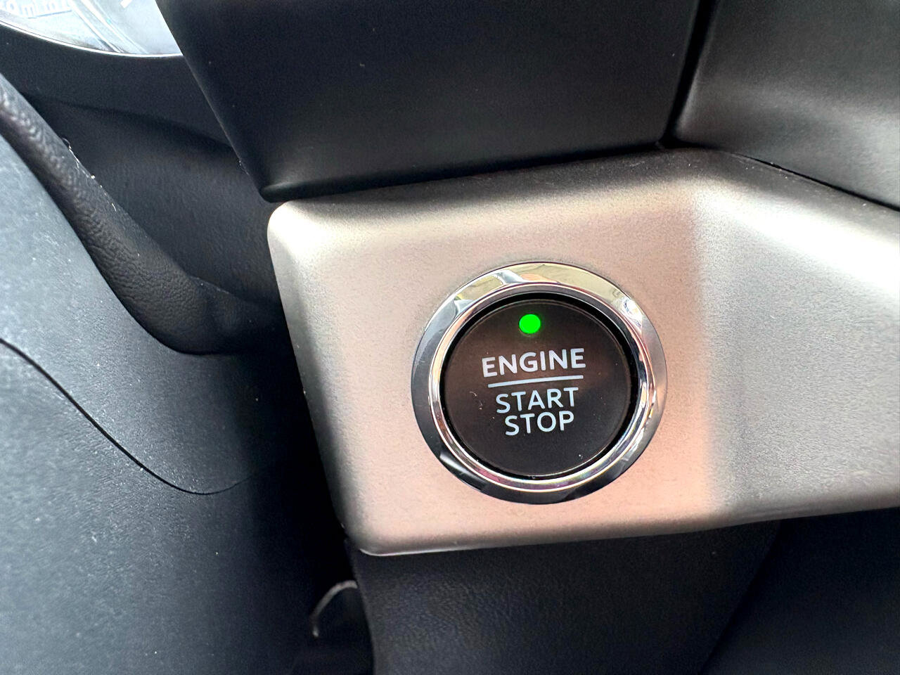 Used 2023 Ford Expedition Max XLT image 16