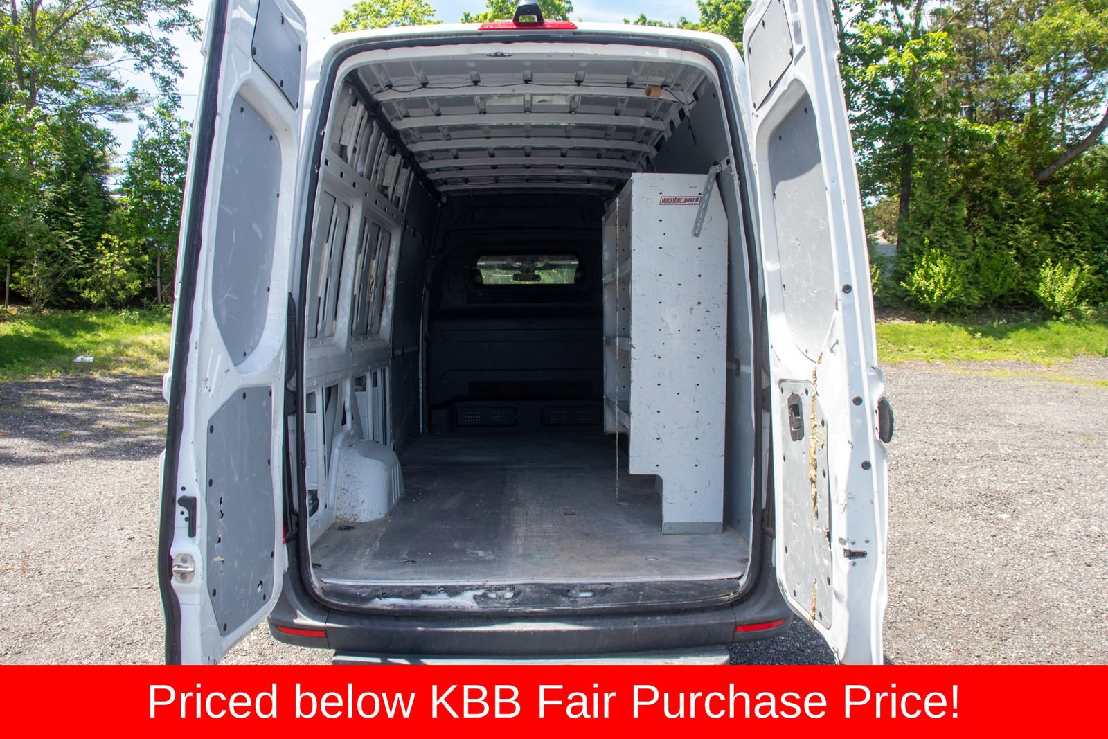 Used 2021 Mercedes-Benz Sprinter 2500 image 14