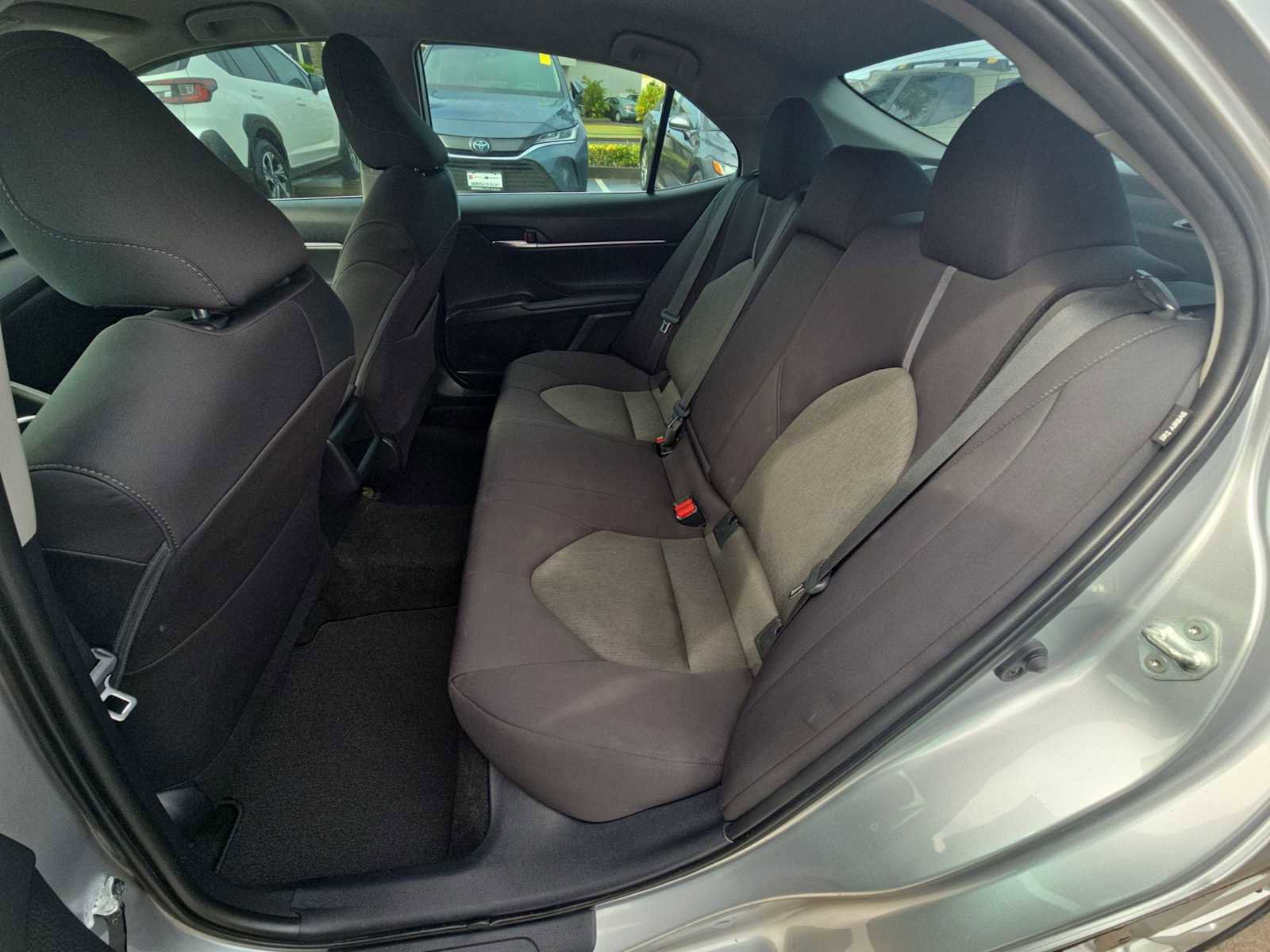 Used 2022 Toyota Camry LE FWD image 24