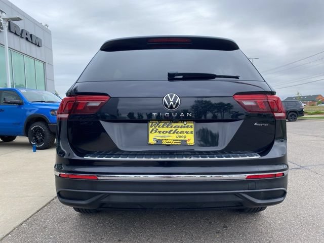 Used 2024 Volkswagen Tiguan Wolfsburg Edition AWD/4WD image 6