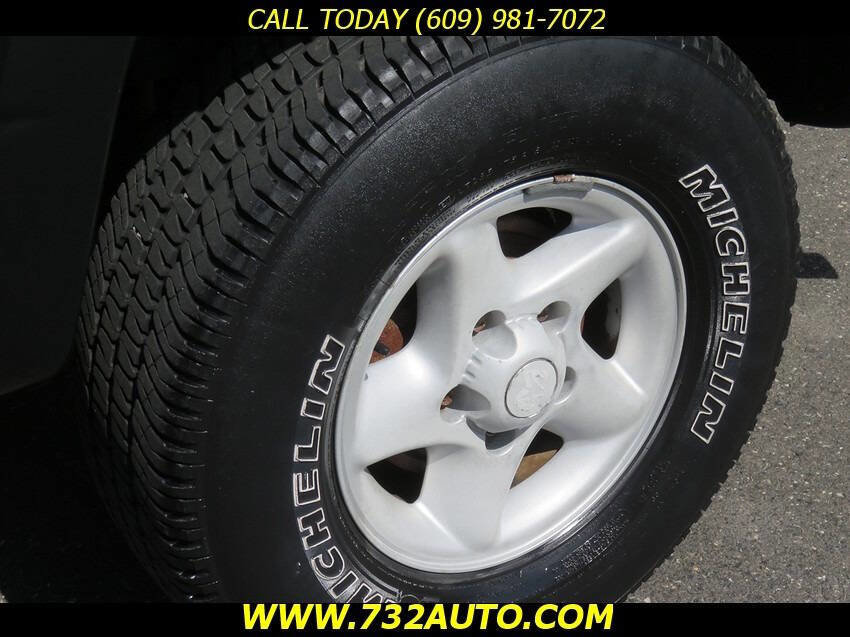 Used 1997 Dodge Ram 1500 Truck 4x4 Club Cab image 20