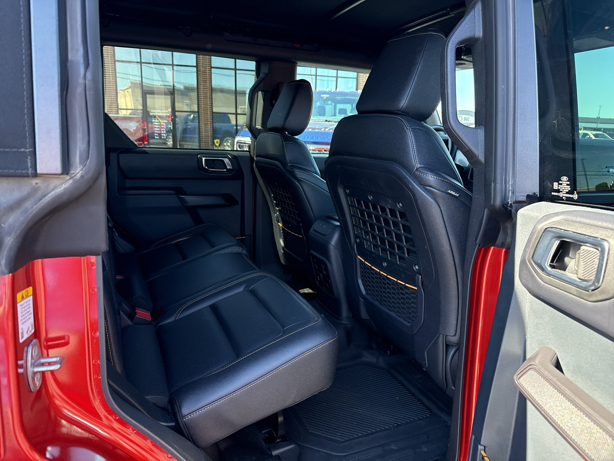 Used 2024 Ford Bronco Badlands AWD/4WD image 27