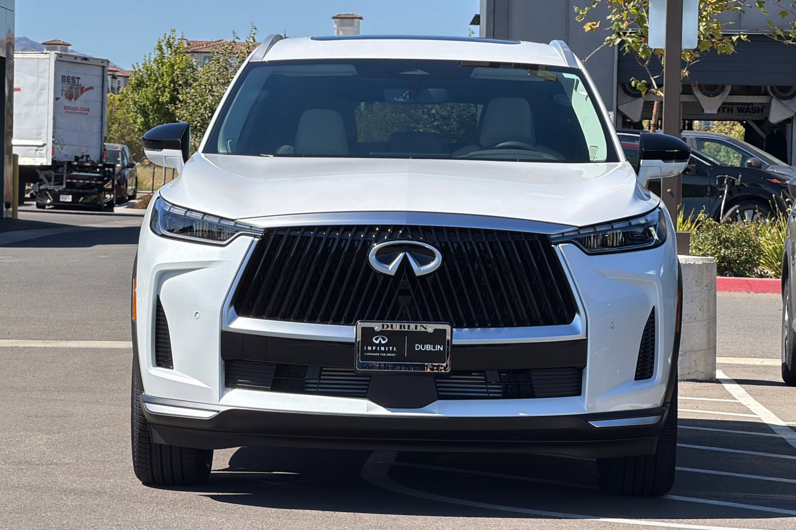 New 2027 INFINITI QX60 Luxe w/ Cargo Package AWD/4WD image 9