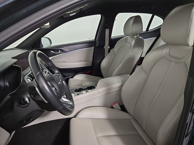 Used 2023 Genesis G70 2.0T image 14