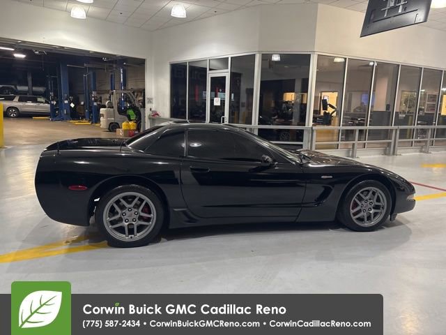 Used 2002 Chevrolet Corvette Z06 w/ Memory Pkg RWD image 9