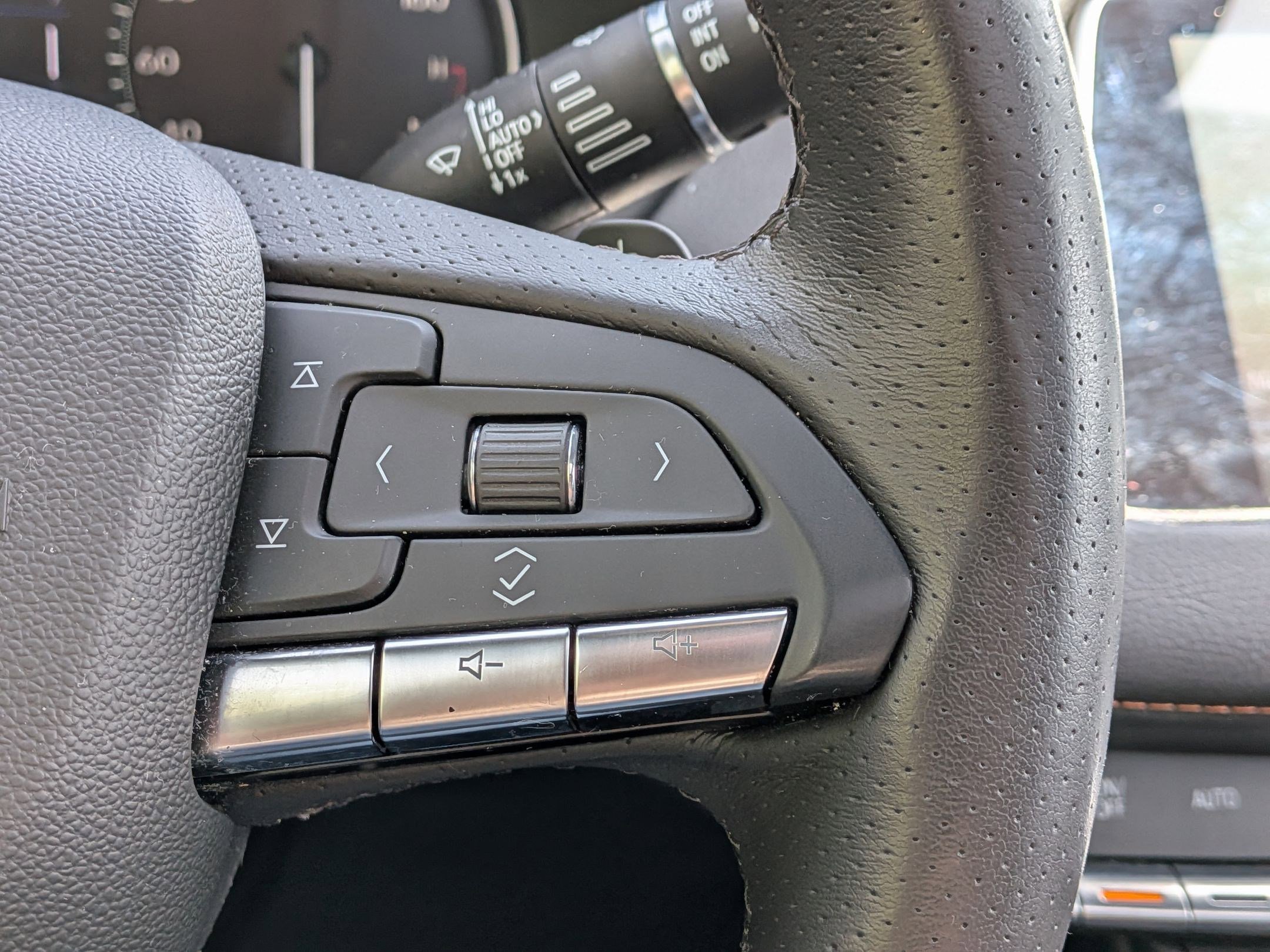 Certified 2023 Cadillac XT4 Sport image 19