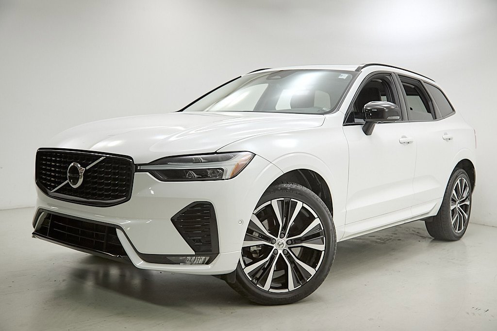 Certified 2023 Volvo XC60 B5 Plus w/ Protection Package Premier image 2