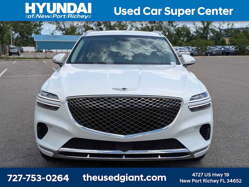 Used 2025 Genesis GV70 2.5T w/ Select Package AWD/4WD image 8