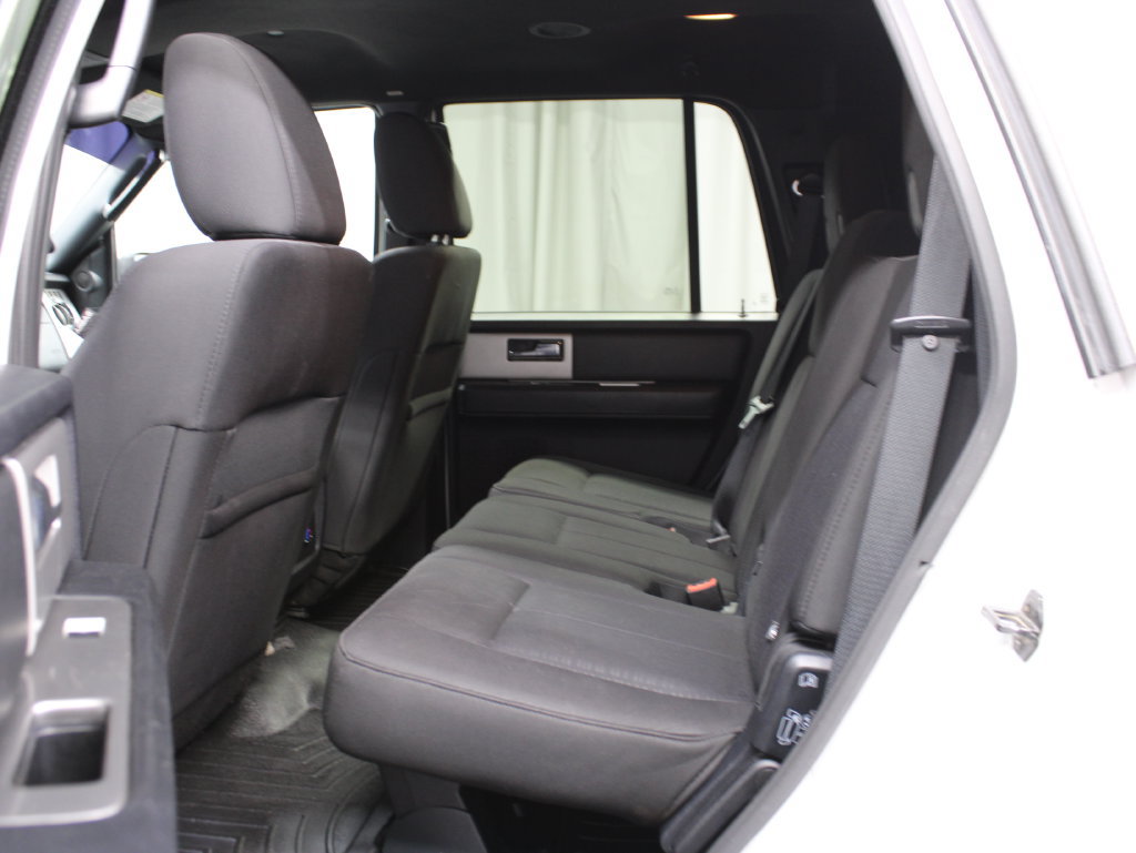 Used 2016 Ford Expedition XLT AWD/4WD image 15