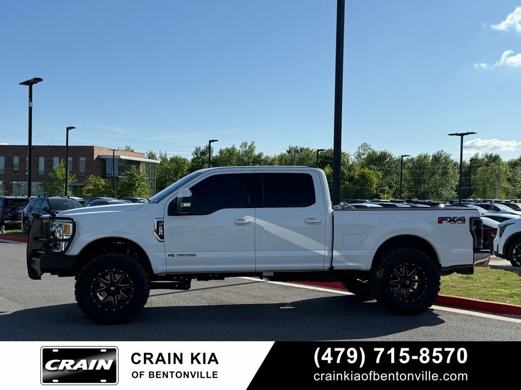 Used 2020 Ford F250 Lariat w/ Lariat Value Package image 4