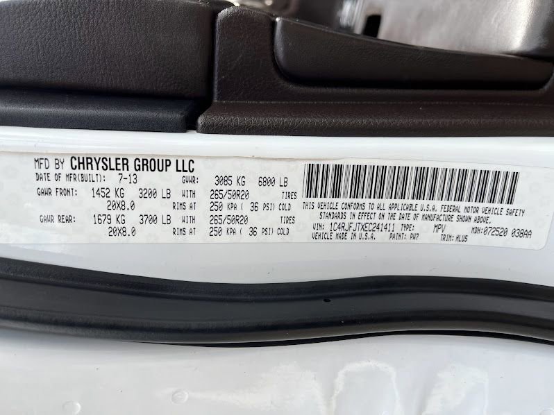 Used 2014 Jeep Grand Cherokee Summit image 7