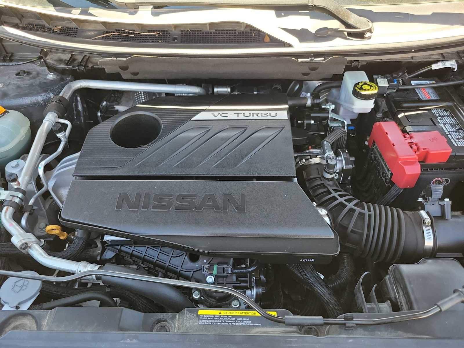 Used 2024 Nissan Rogue SV image 5