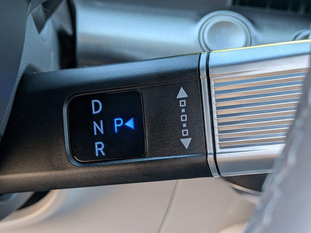 Certified 2024 Hyundai Kona SEL FWD image 24