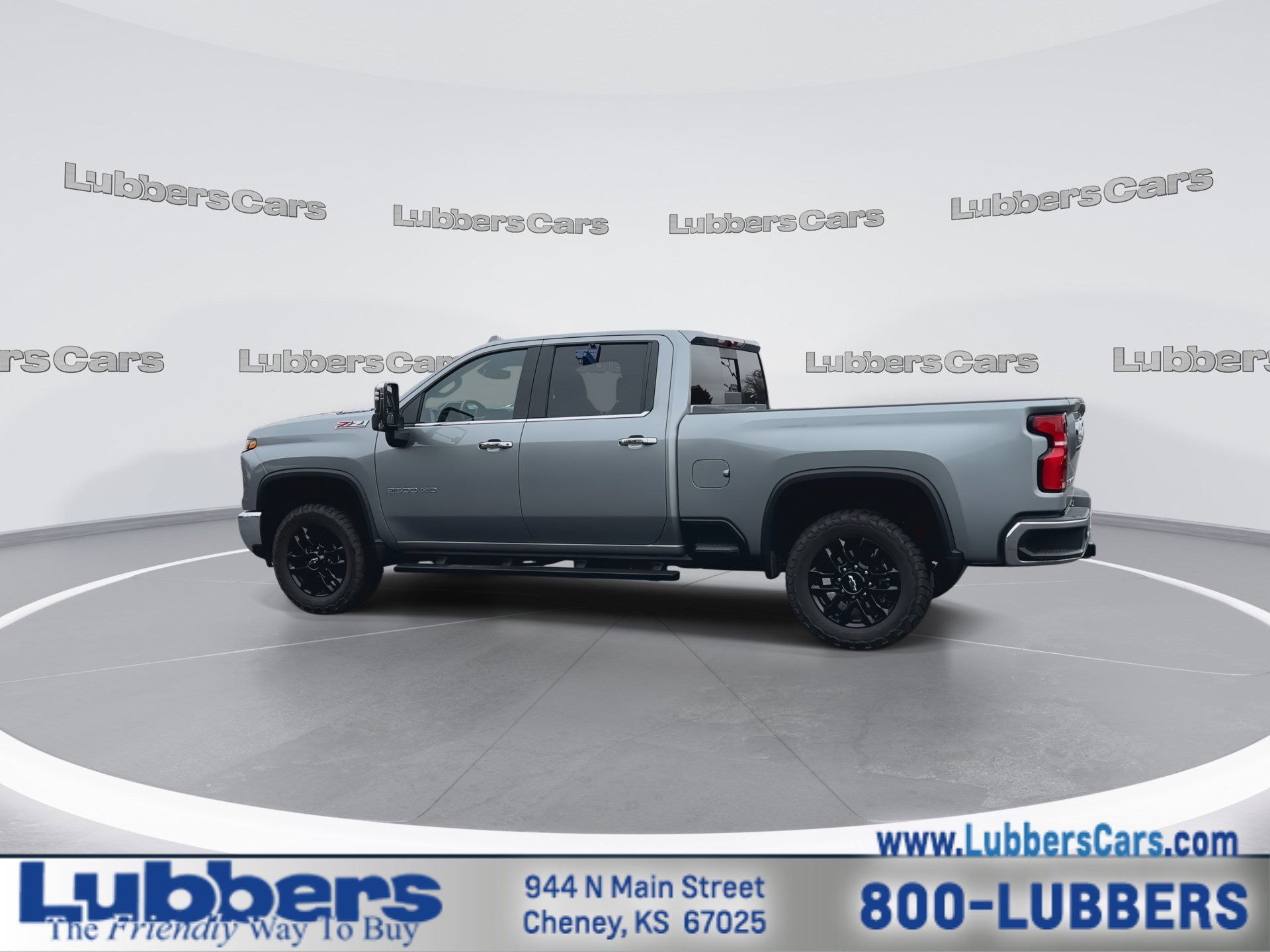 Used 2025 Chevrolet Silverado 2500 LTZ w/ LTZ Convenience Package image 6