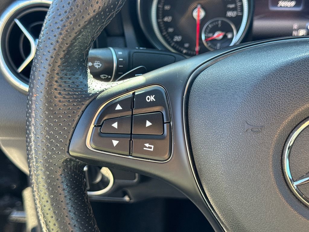 Used 2019 Mercedes-Benz CLA 250 image 25