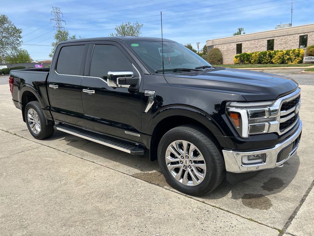 Used 2024 Ford F150 Lariat w/ FX4 Off-Road Package AWD/4WD image 9