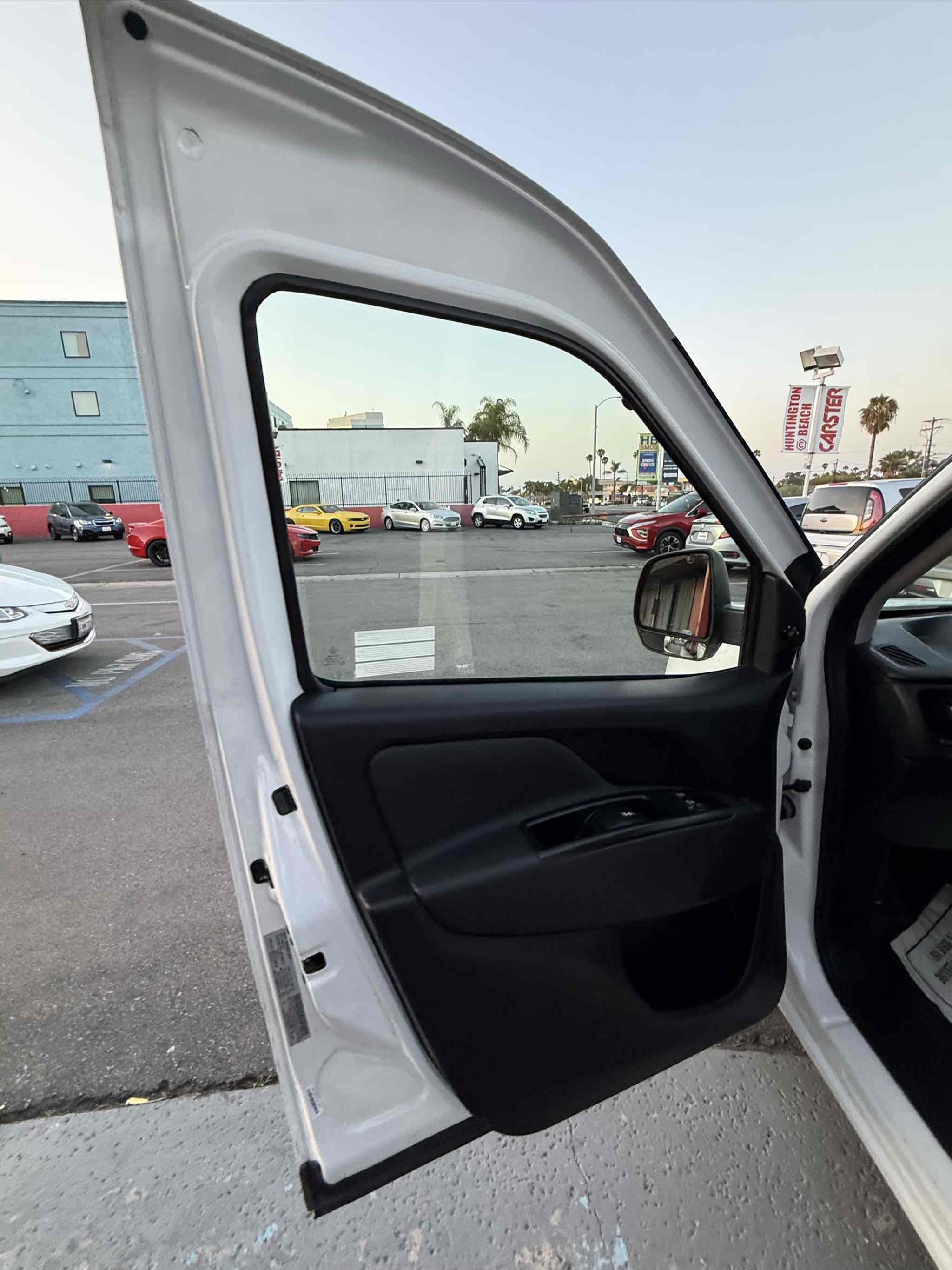 Used 2017 RAM ProMaster City Tradesman SLT w/ Rear Back-up Camera Group image 52