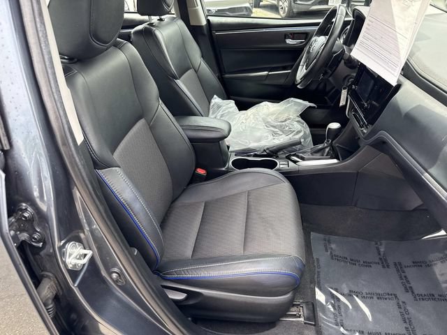 Used 2018 Toyota Corolla SE w/ Carpet Mat Package (TMS) FWD image 7