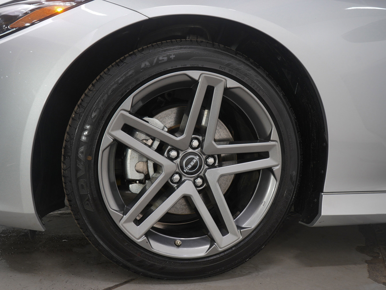 Used 2024 Nissan Z Sport w/ Floor Mat Package image 26