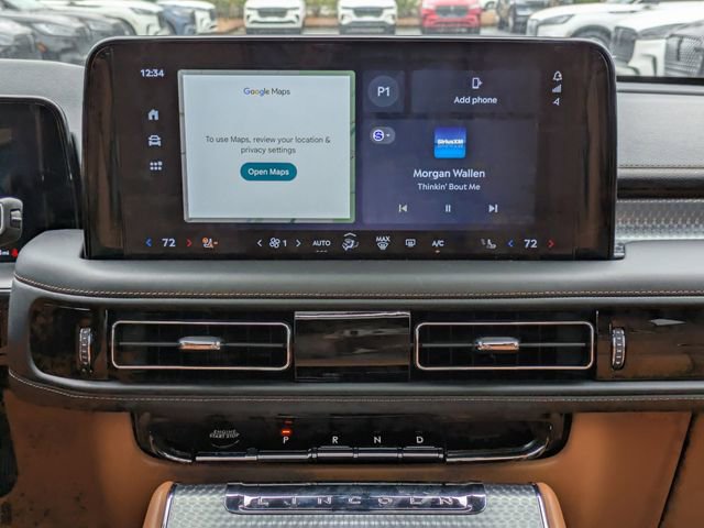 Used 2025 Lincoln Aviator Black Label image 16