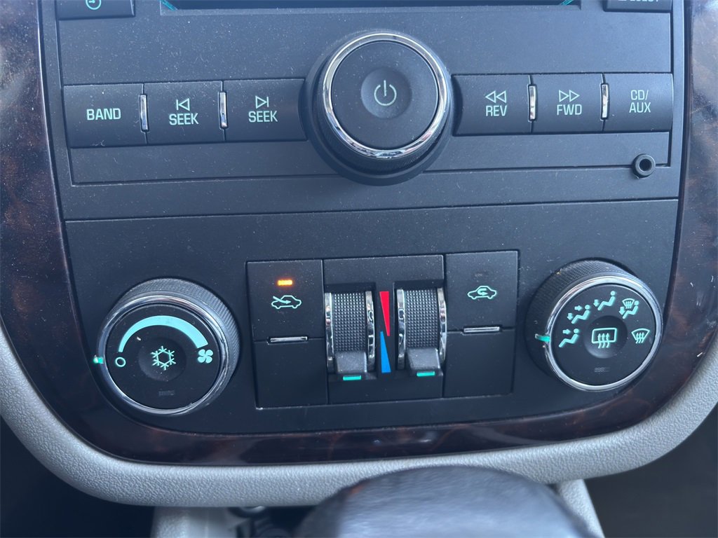 Used 2012 Chevrolet Impala LT w/ LT Sunroof Package image 26