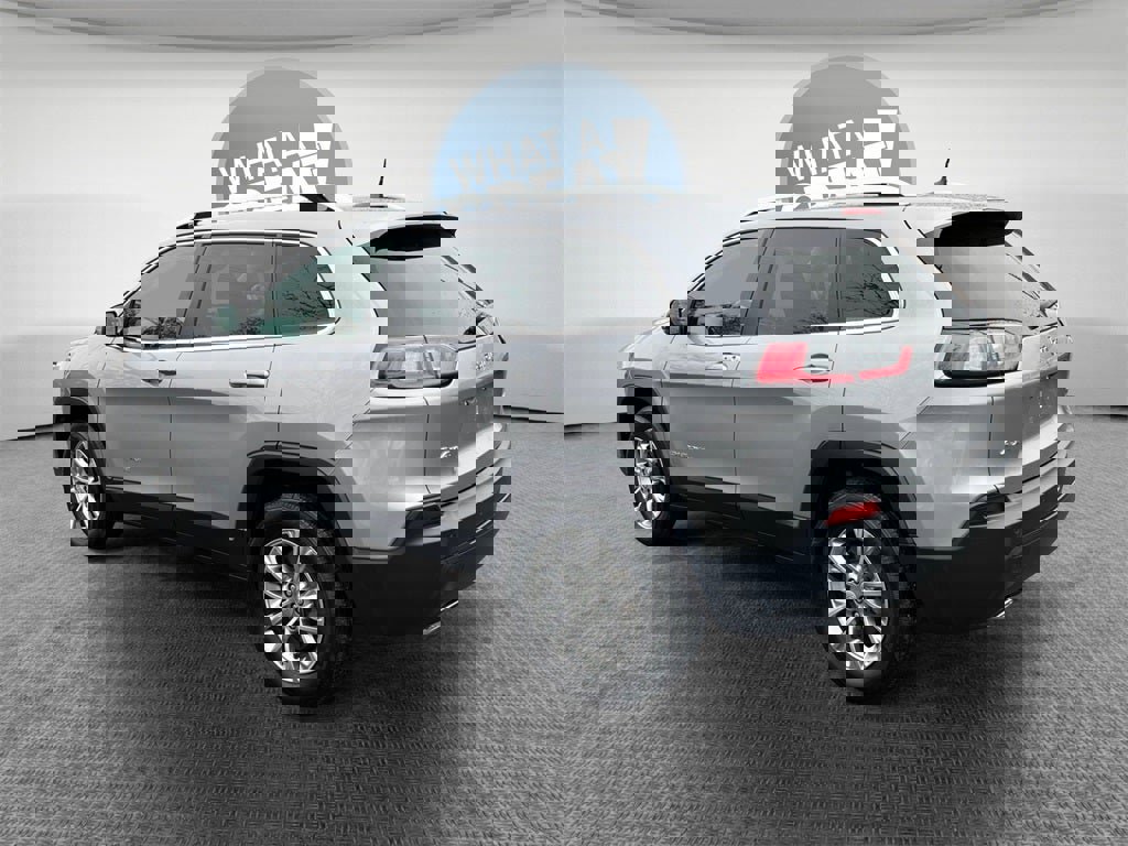 Used 2021 Jeep Cherokee Latitude Lux w/ Comfort/Convenience Group image 6