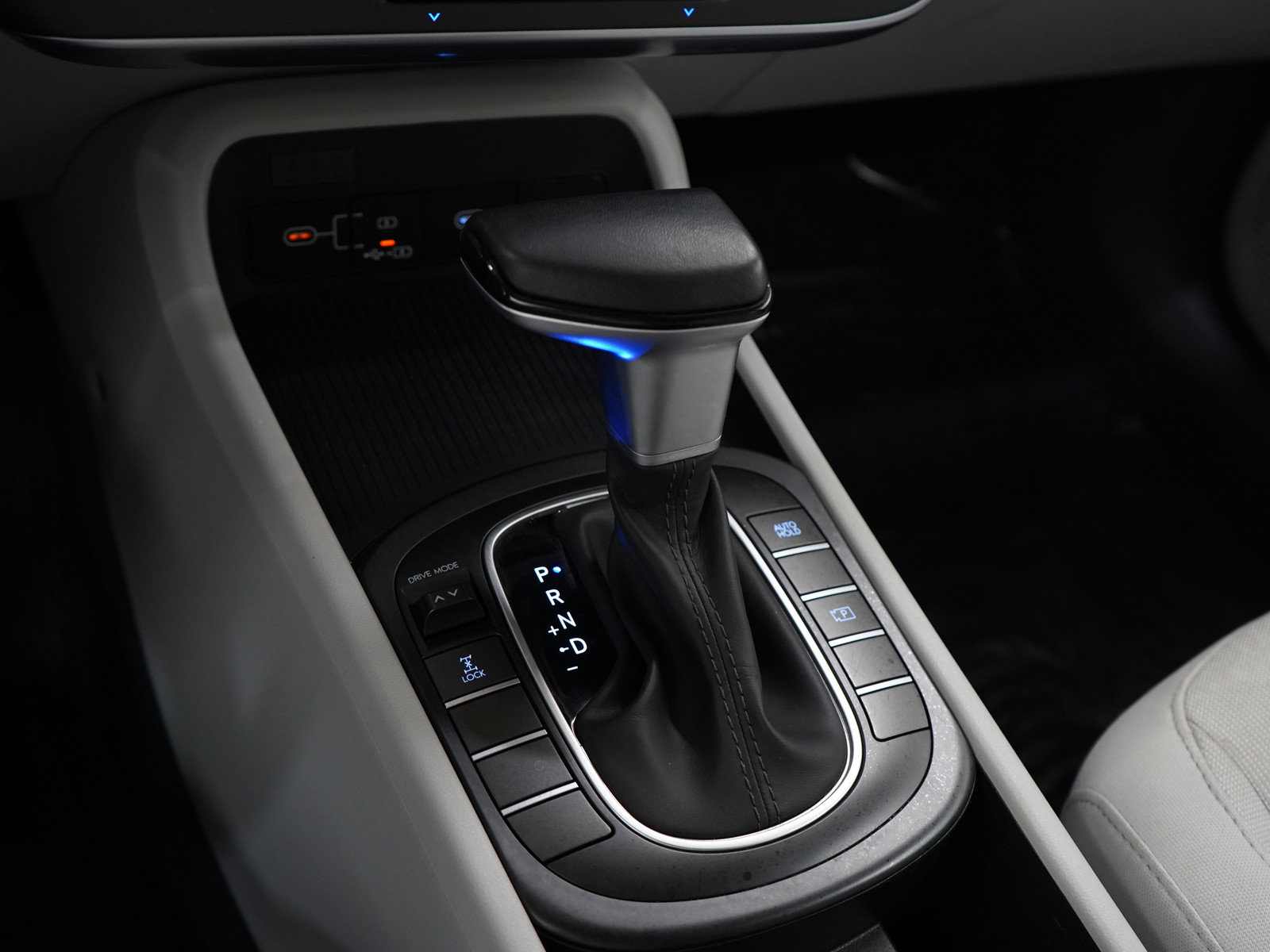 Used 2024 Hyundai Kona SEL image 22