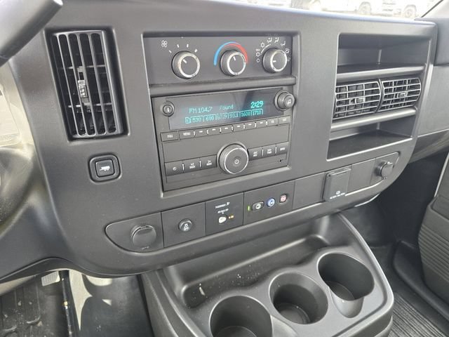 New 2025 Chevrolet Express 3500 w/ Power Convenience Package RWD image 15