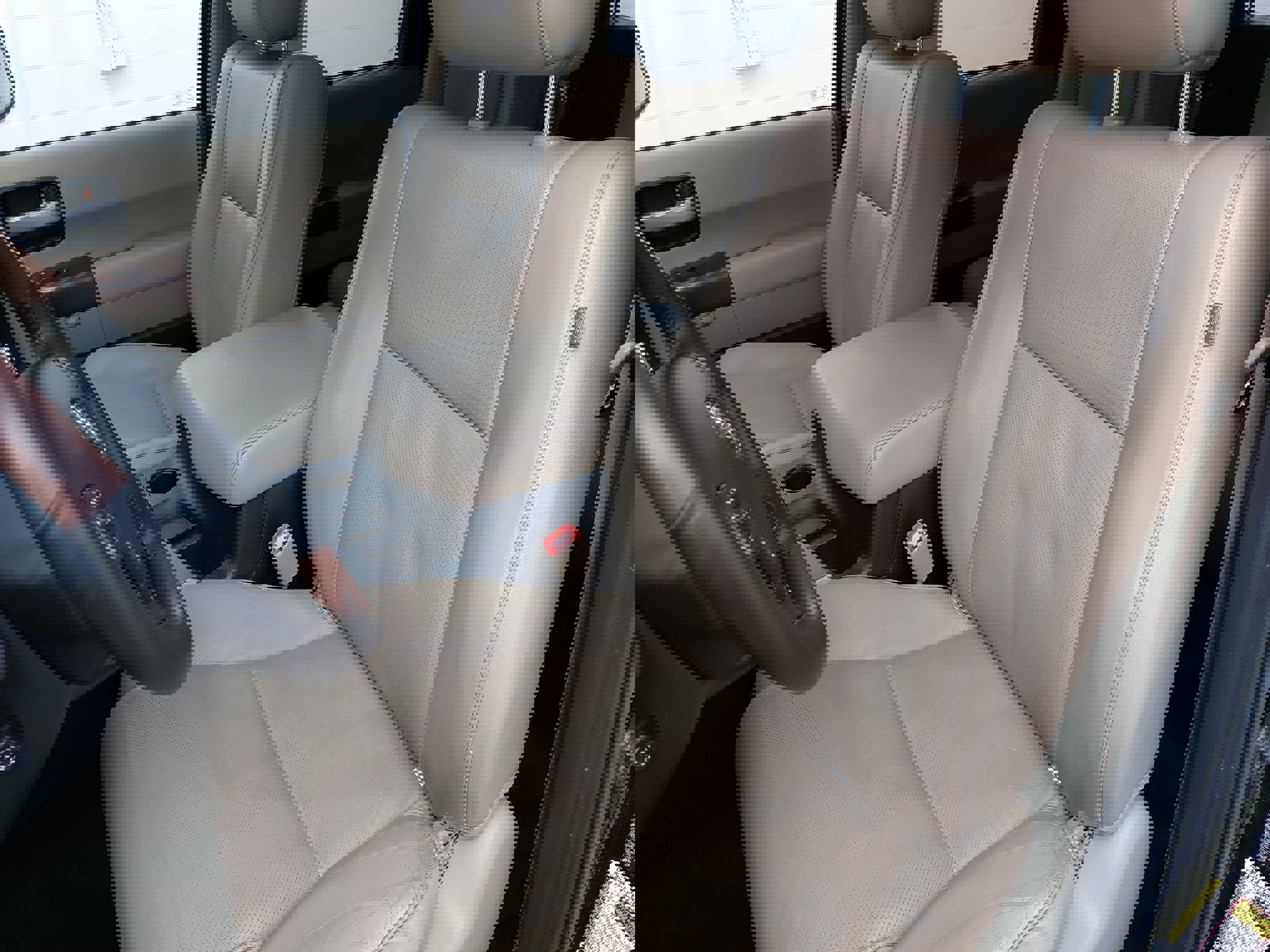 Used 2012 Toyota Sequoia Platinum image 19