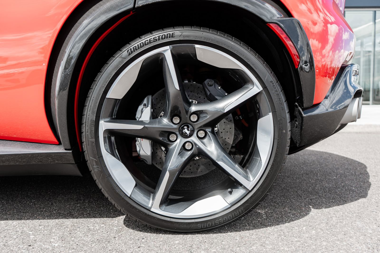 Used 2026 Ferrari Purosangue AWD/4WD image 7