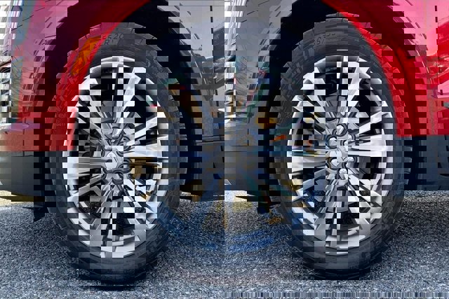 Used 2024 Cadillac XT5 Premium Luxury image 8