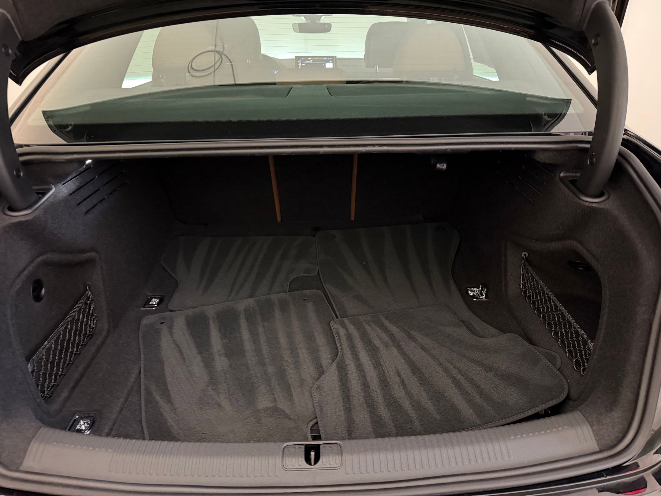 Used 2025 Audi A4 2.0T Premium w/ Convenience Package image 30