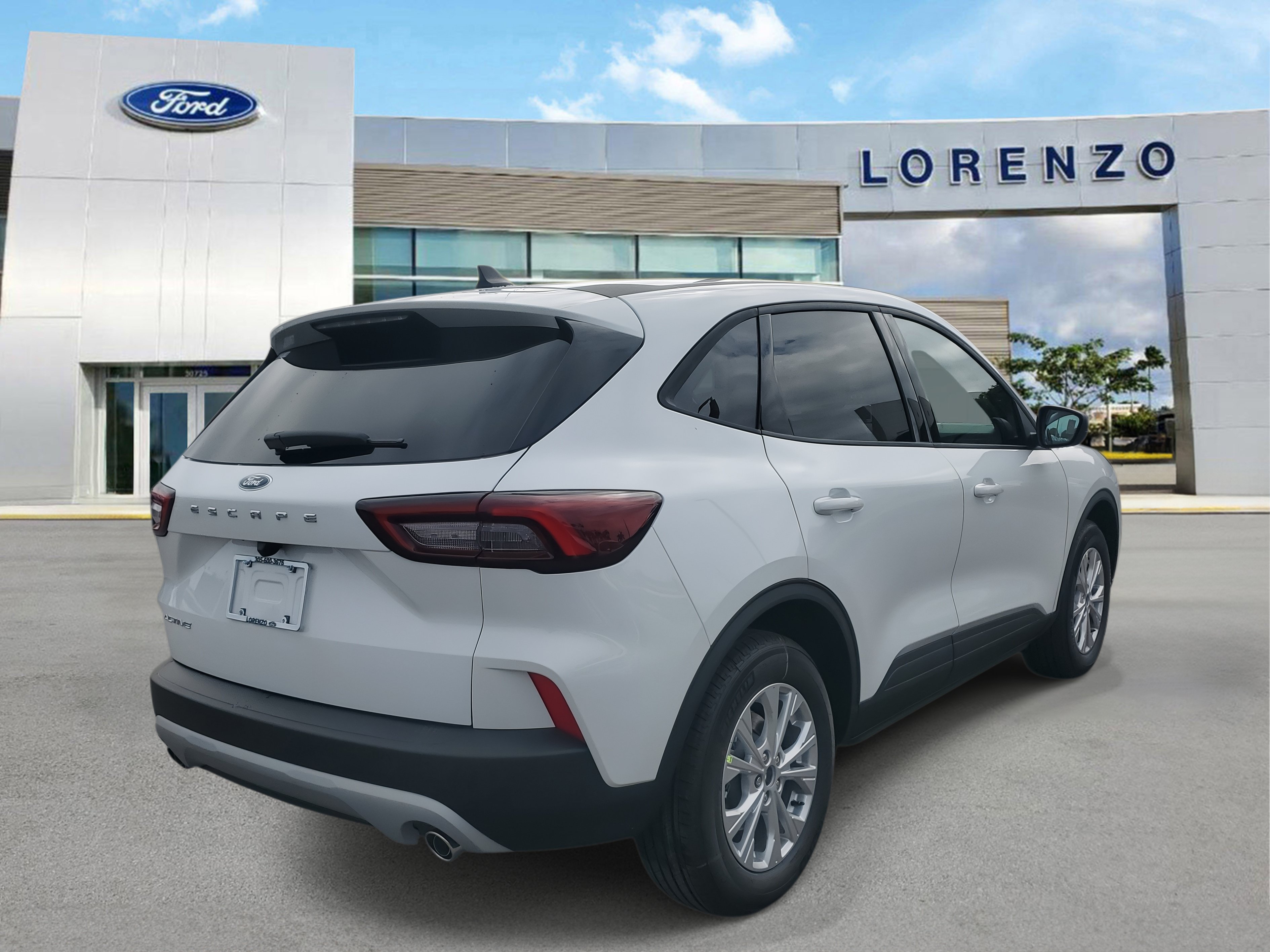 New 2026 Ford Escape Active FWD image 4