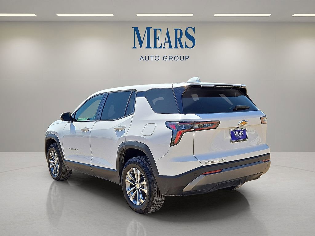 Used 2025 Chevrolet Equinox LT AWD/4WD image 3