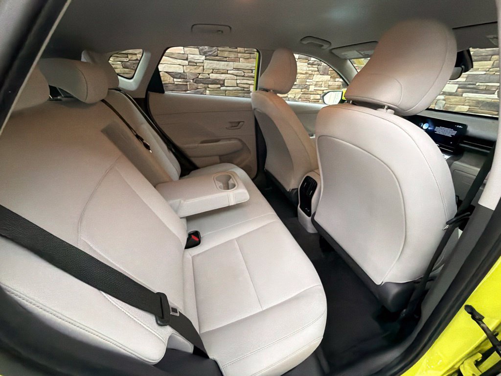 Used 2024 Hyundai Kona SEL FWD image 31