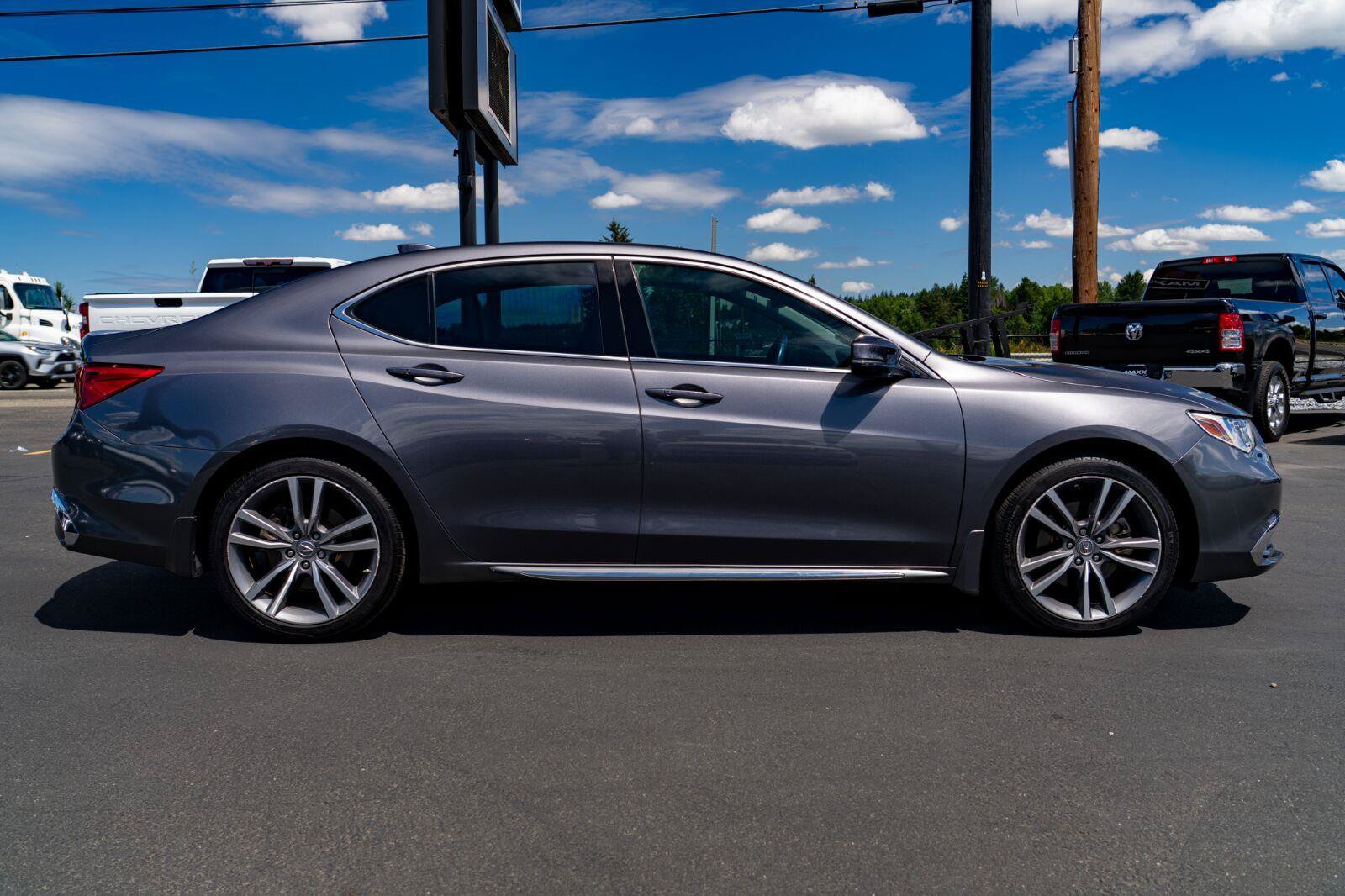 Used 2020 Acura TLX w/ Technology Package AWD/4WD image 8