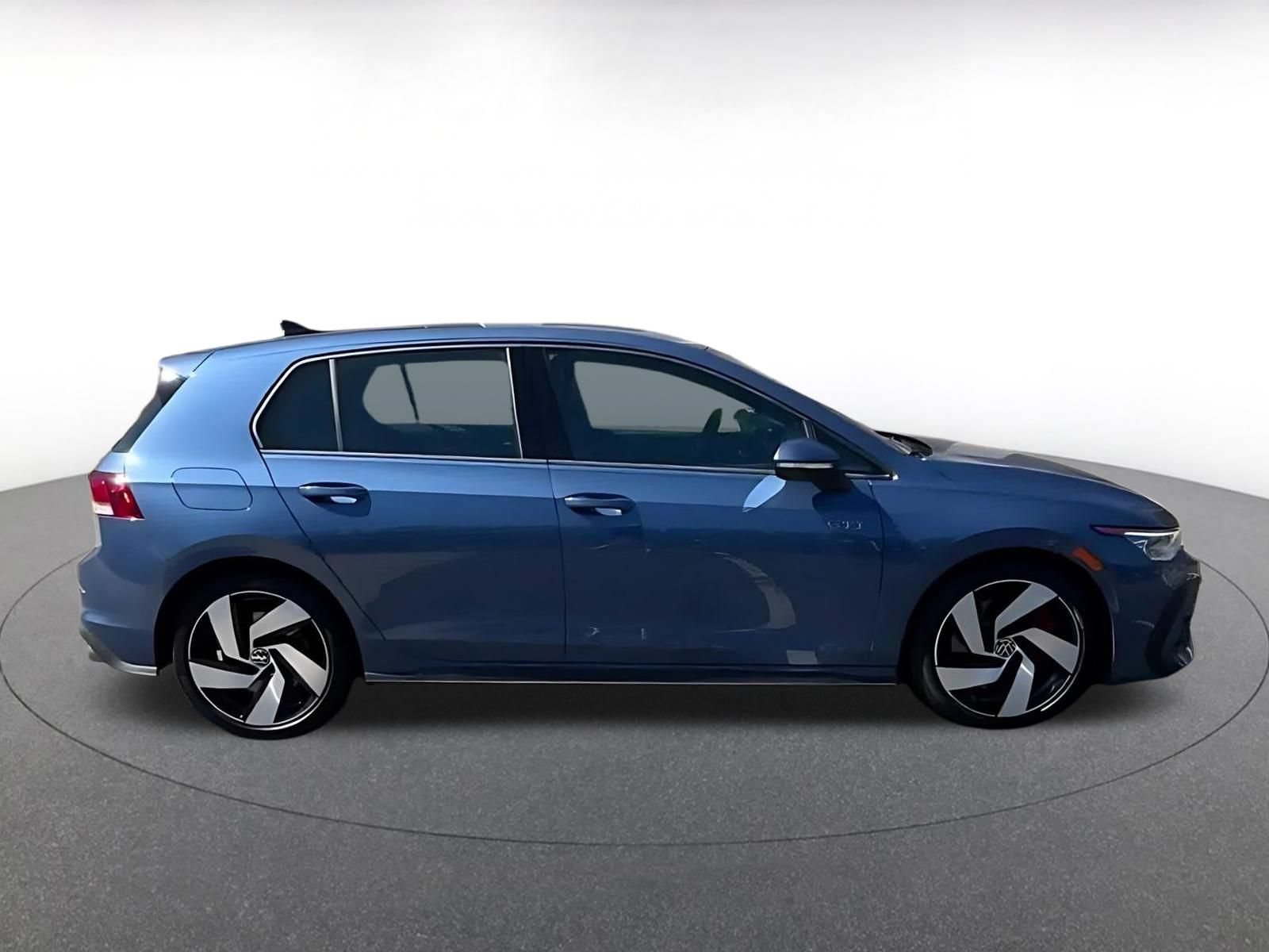 Used 2026 Volkswagen Golf S FWD image 13