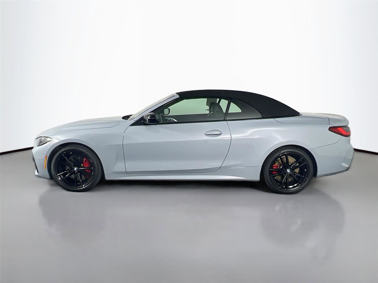 Certified 2024 BMW 440i xDrive Convertible w/ Premium Package AWD/4WD image 3