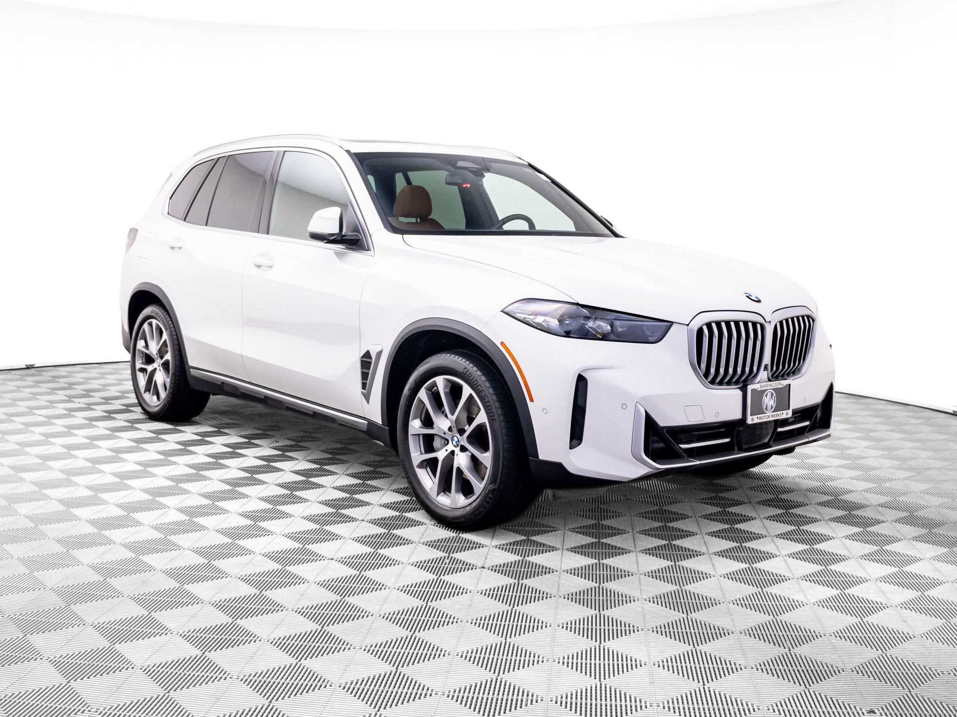 Used 2024 BMW X5 xDrive40i AWD/4WD image 8