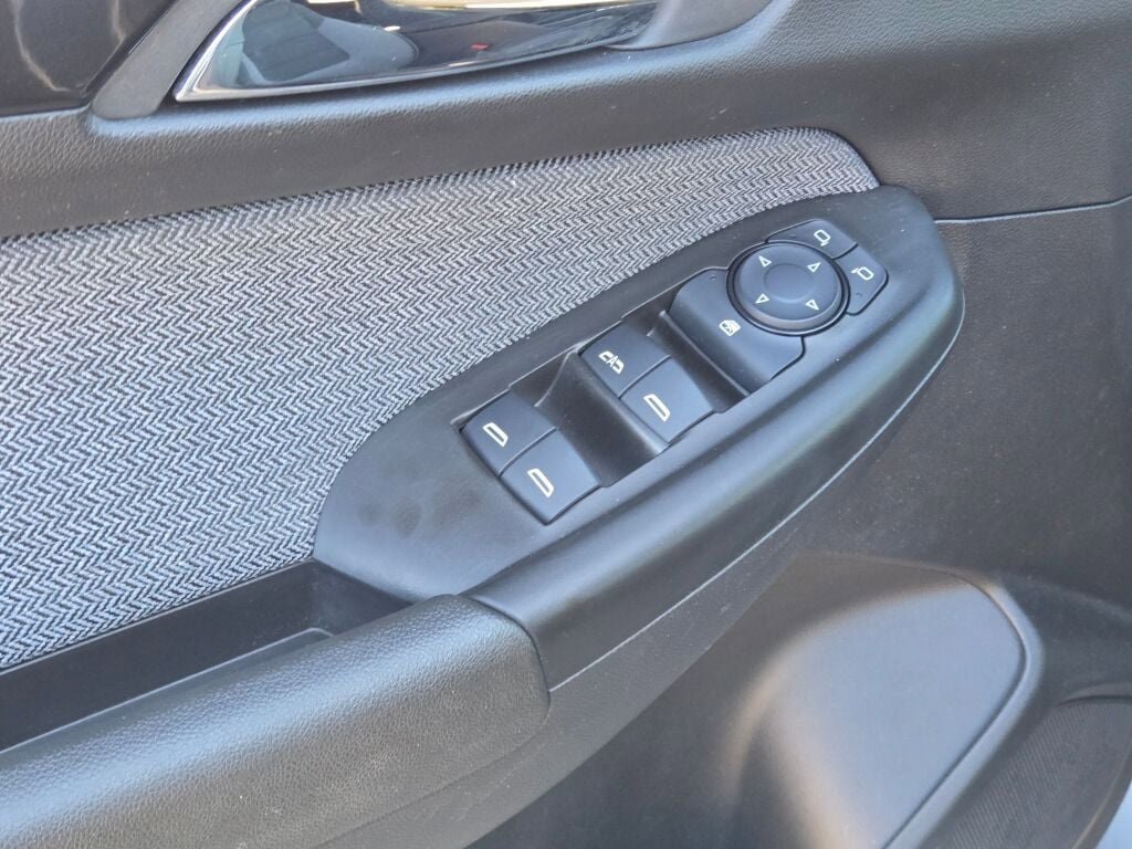 Used 2024 Chevrolet TrailBlazer LT image 22