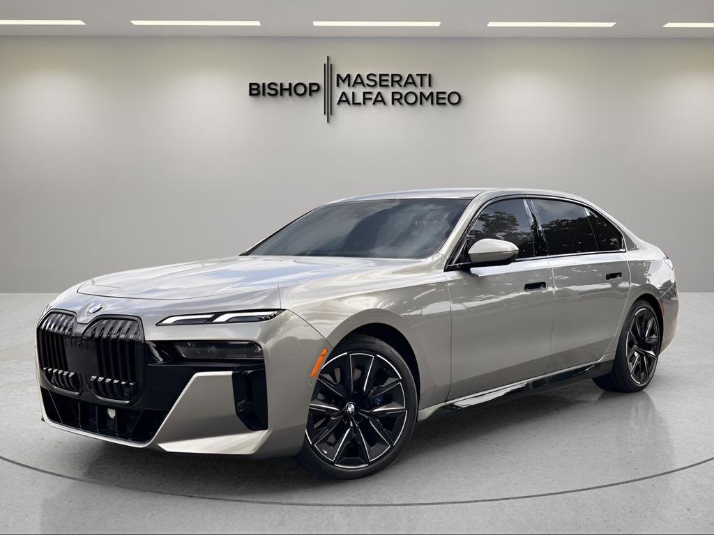 Used 2024 BMW 740i w/ Premium Package image 3