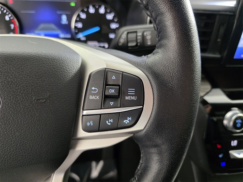 Used 2021 Ford Explorer Limited image 23