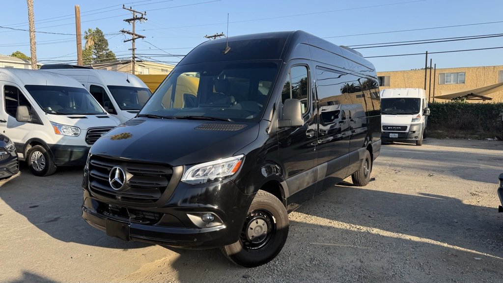 Used 2023 Mercedes-Benz Sprinter 2500 w/ Dashboard Charging Package