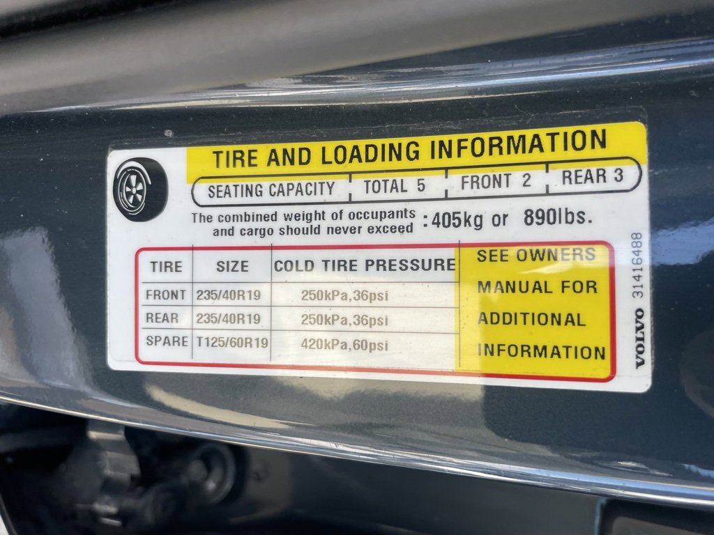 Used 2024 Volvo S60 B5 Core image 45