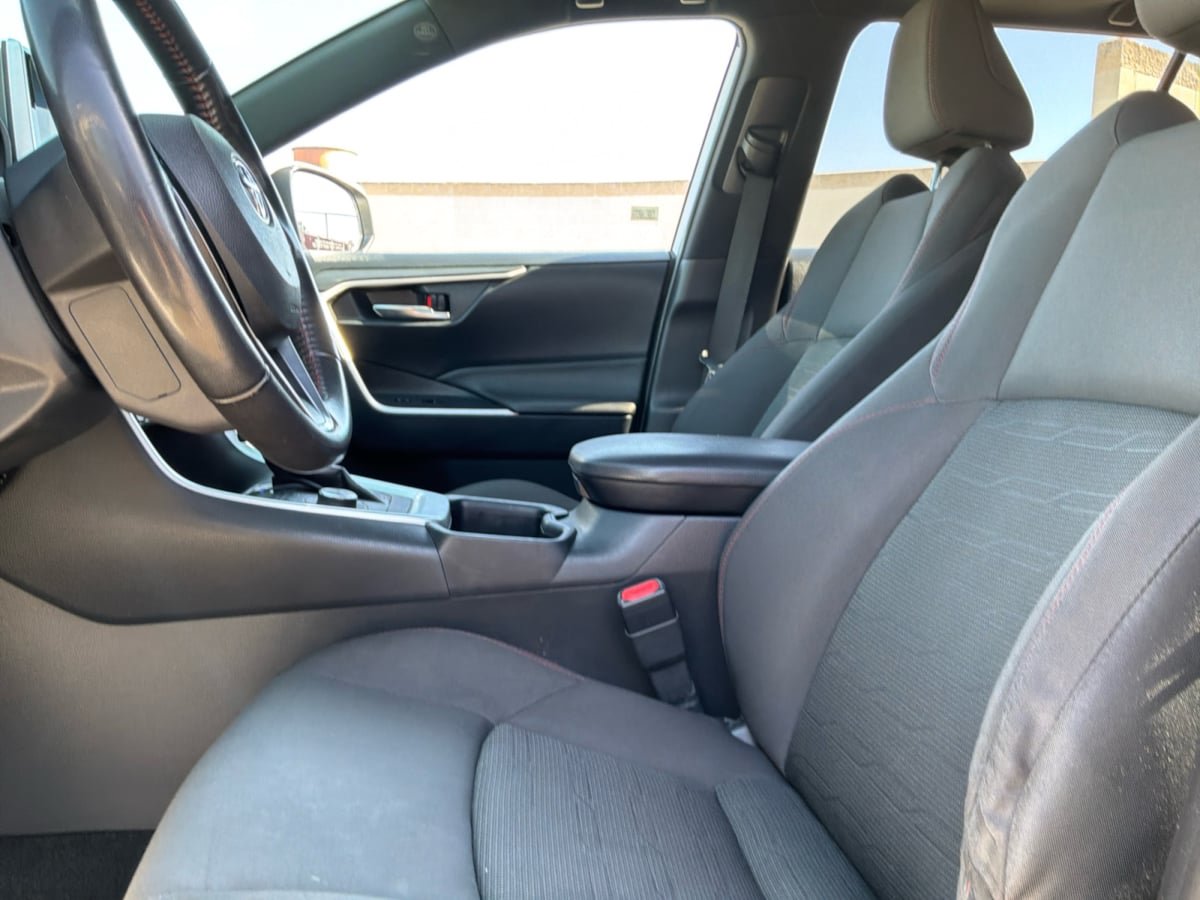 Used 2023 Toyota RAV4 SE w/ Weather & Moonroof Package AWD/4WD image 18