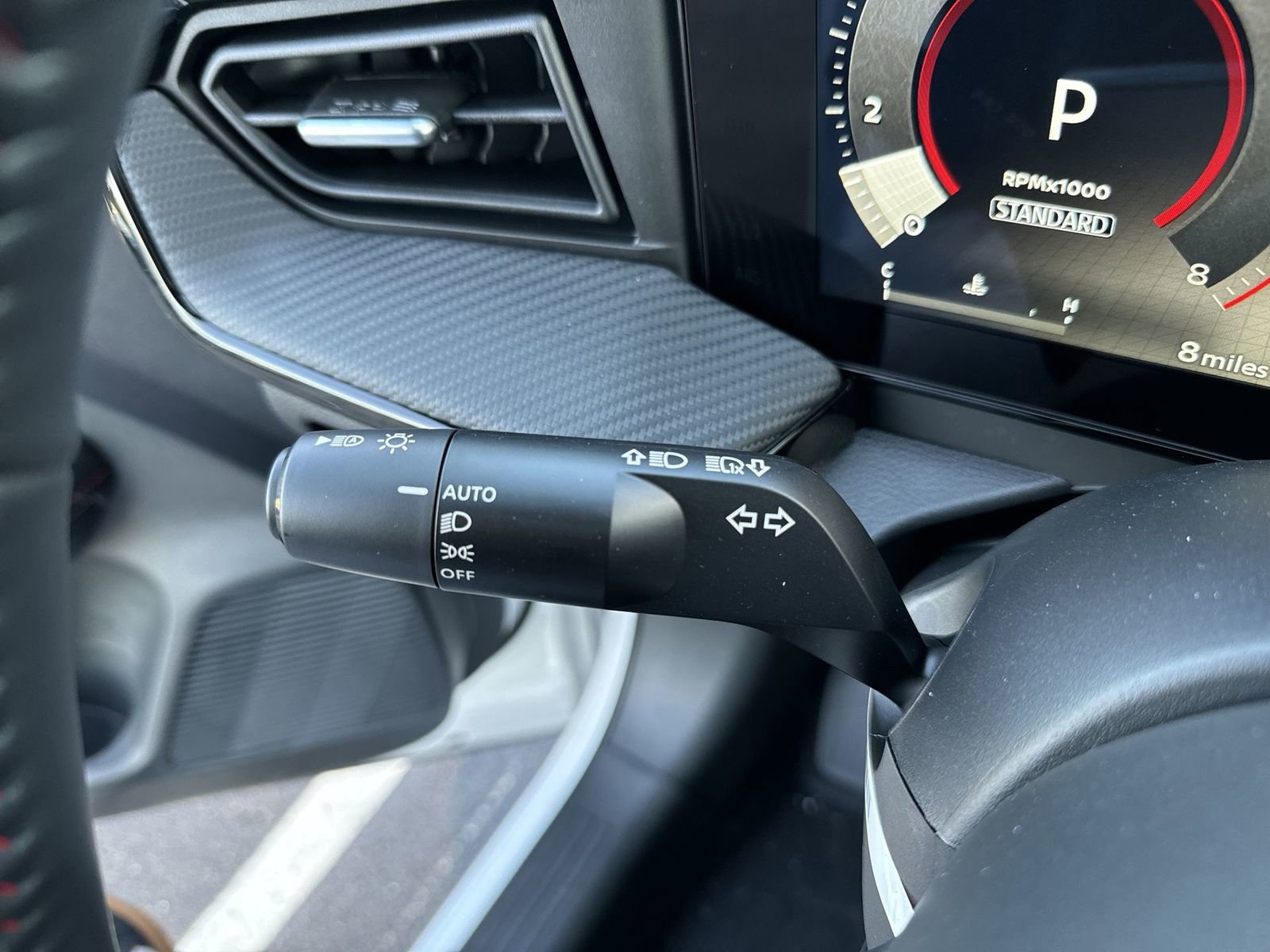 New 2026 Nissan Kicks SR w/ Cold Weather Package image 16