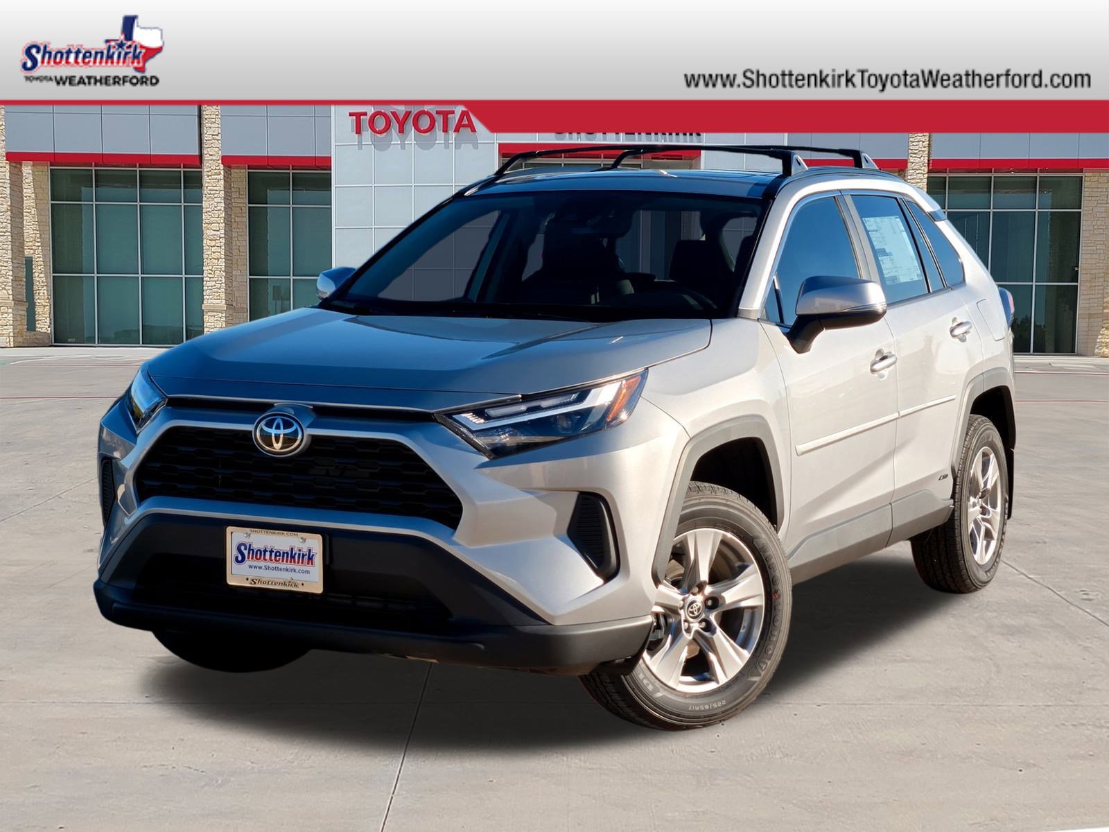 New 2025 Toyota RAV4 XLE w/ Convenience Package image 1