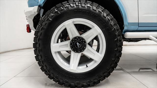 Used 2025 Ford Bronco RETRO image 17